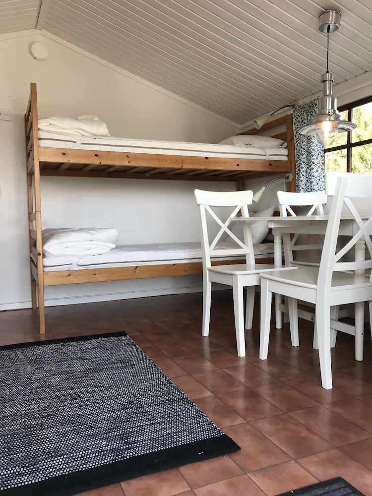 Cabin photo 2