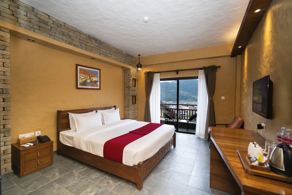 Deluxe Double Room - Photo 1