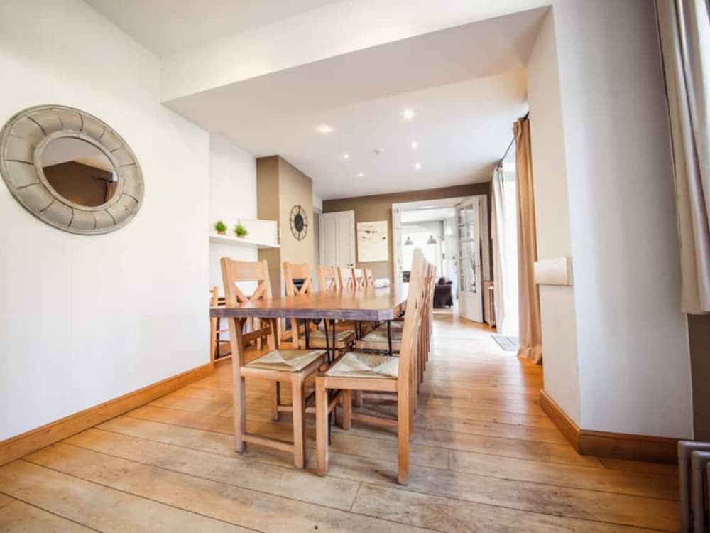 House photo 2