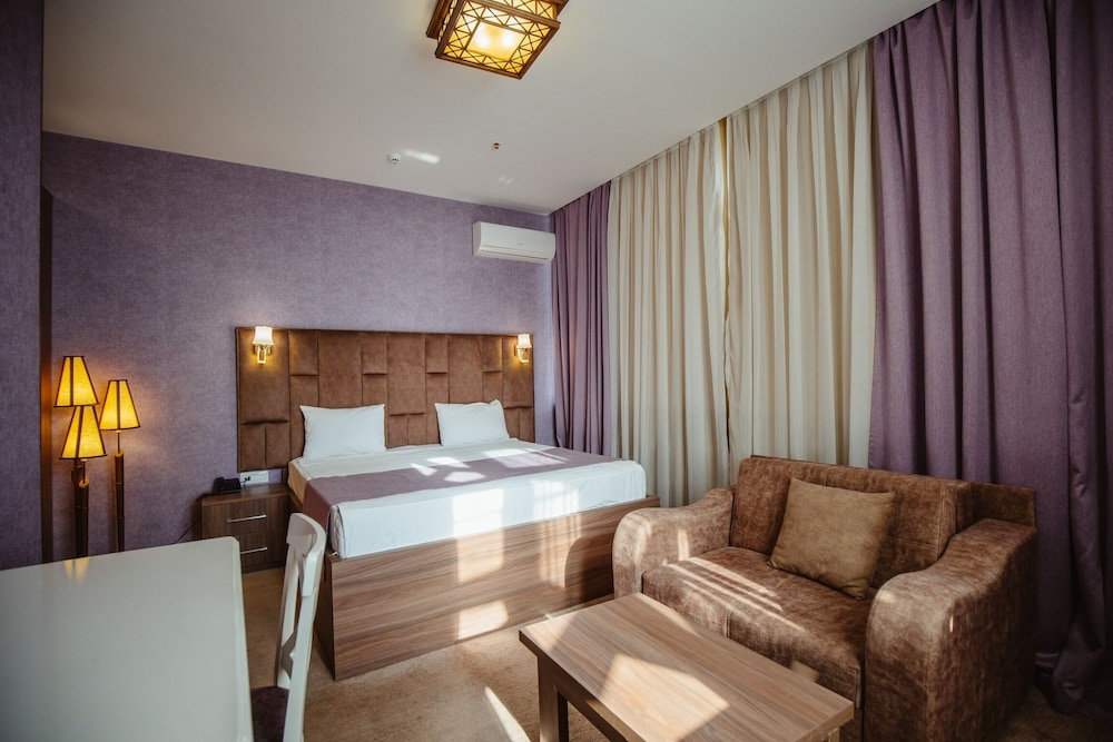 Deluxe Double Room - Photo 7