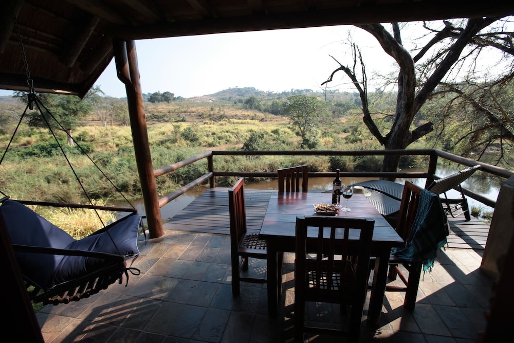 Deluxe Chalet (River) photo 3