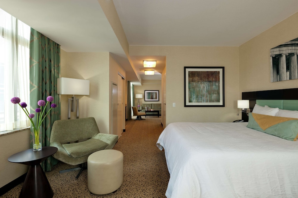 Junior Suite, 1 King Bed