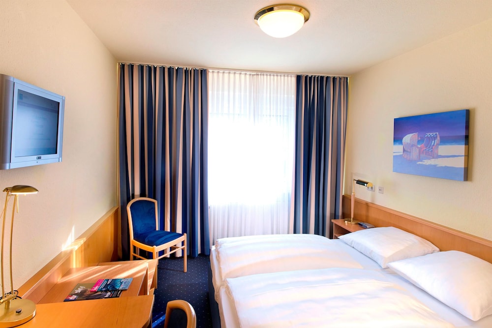 Standard Double Room - Photo 2