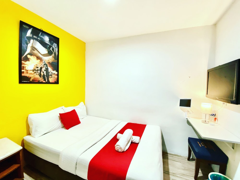 Standard Double Room, No Windows