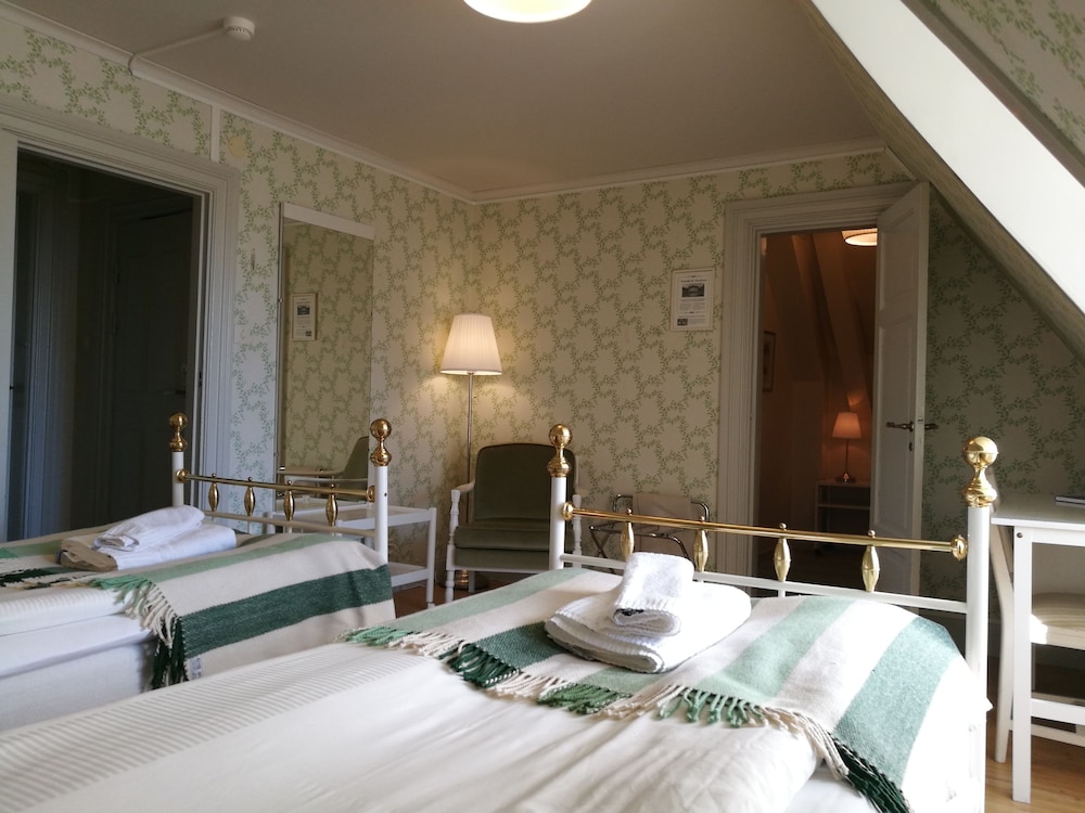 Family Triple Room, 2 Bedrooms photo 1