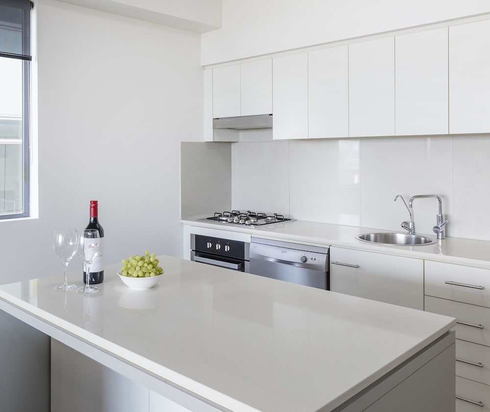 2 Bedroom River View Apartment - Photo 17
