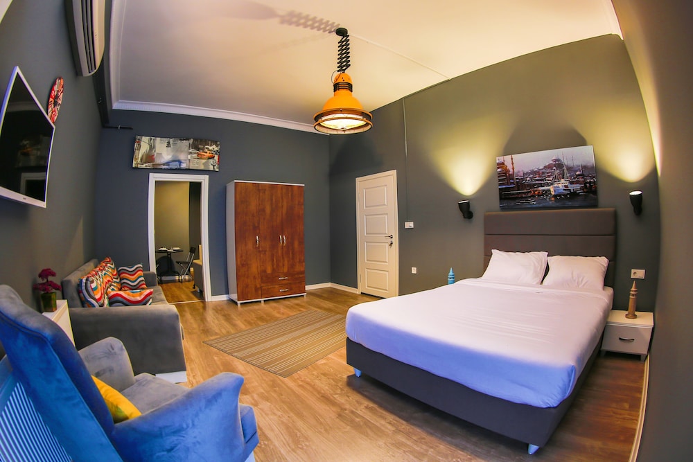Comfort Condo, 1 Bedroom photo 2