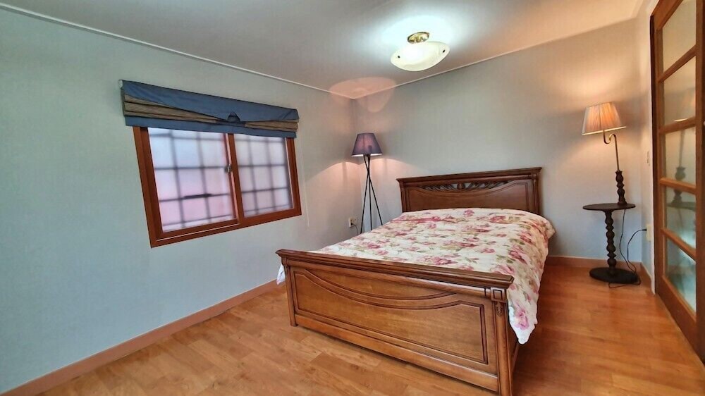 Room (Irin) - Photo 8