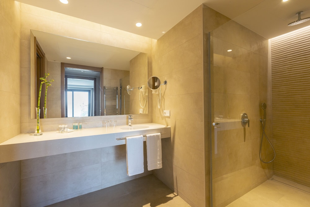 Triple Room, Balcony, Sea View