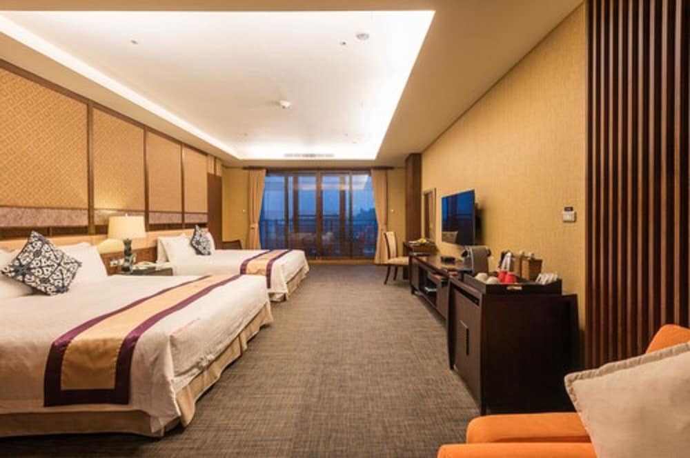 Deluxe Twin Room photo 3