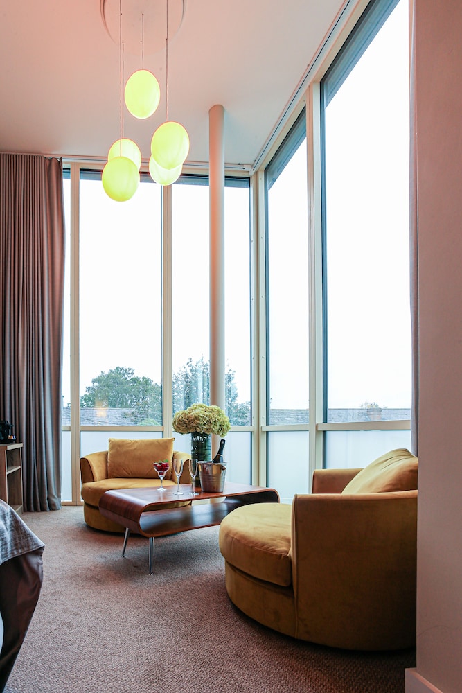 Suite photo 2