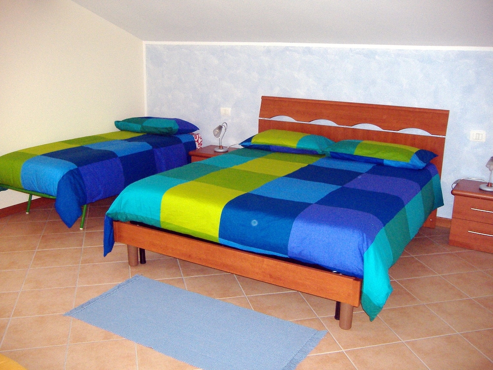 Deluxe Quadruple Room