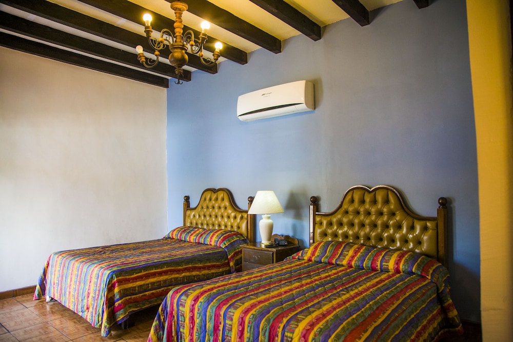 Standard Room, 2 Double Beds