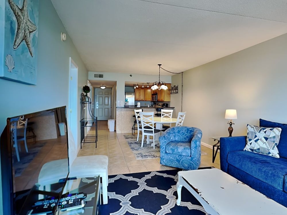Condo, Multiple Beds, Balcony, Ocean View (#205 - No Pets) photo 3