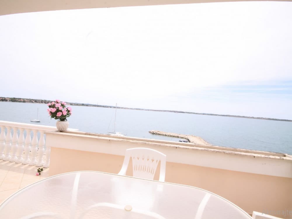 Apartment, 2 Bedrooms, Harbor View photo 2