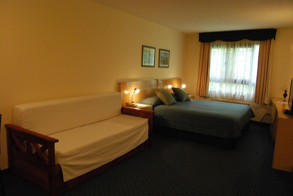 Family Quadruple Room photo 1
