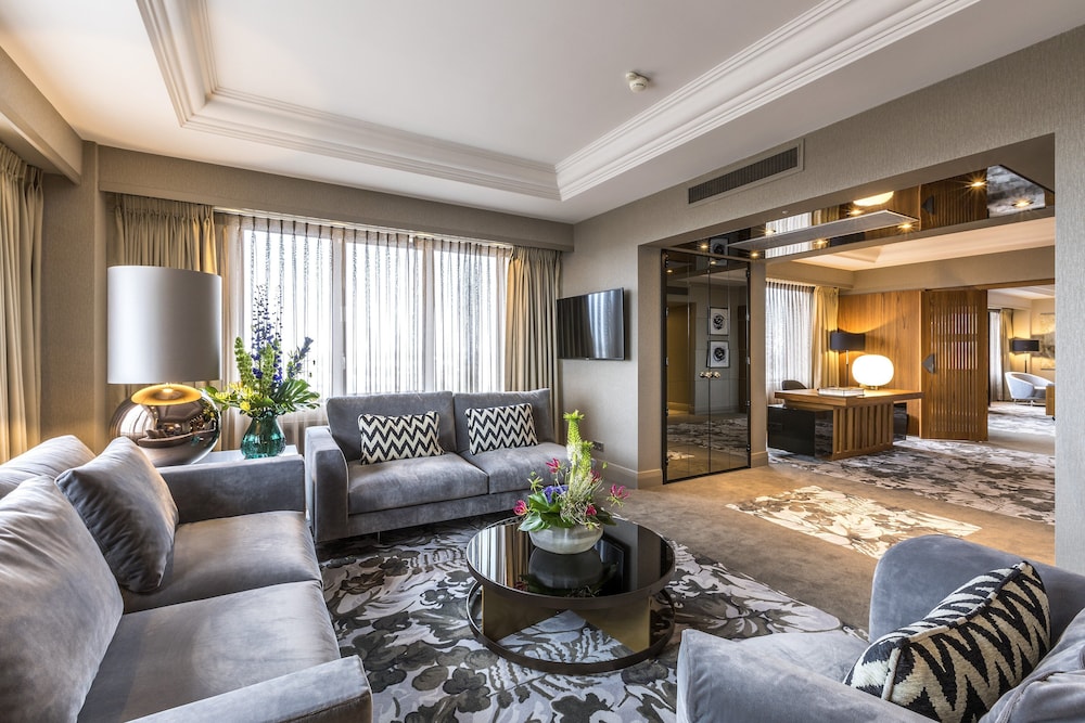 Presidential Suite photo 2