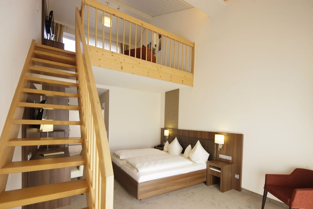 Maissonette Studio, Balcony