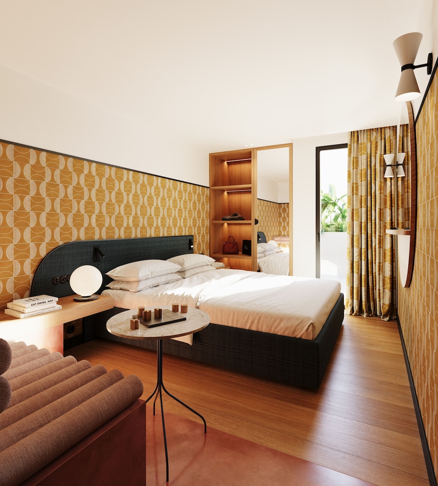 Standard Double or Twin Room, Courtyard View (Urban Pateo Terrace Room)