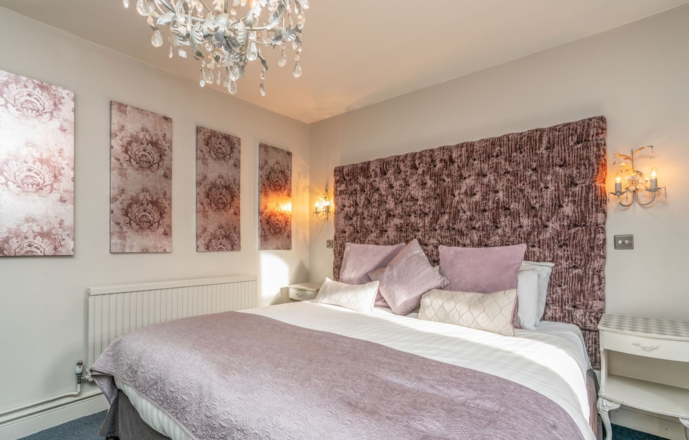 Superior Double Room, Ensuite (Harlequin) photo 1
