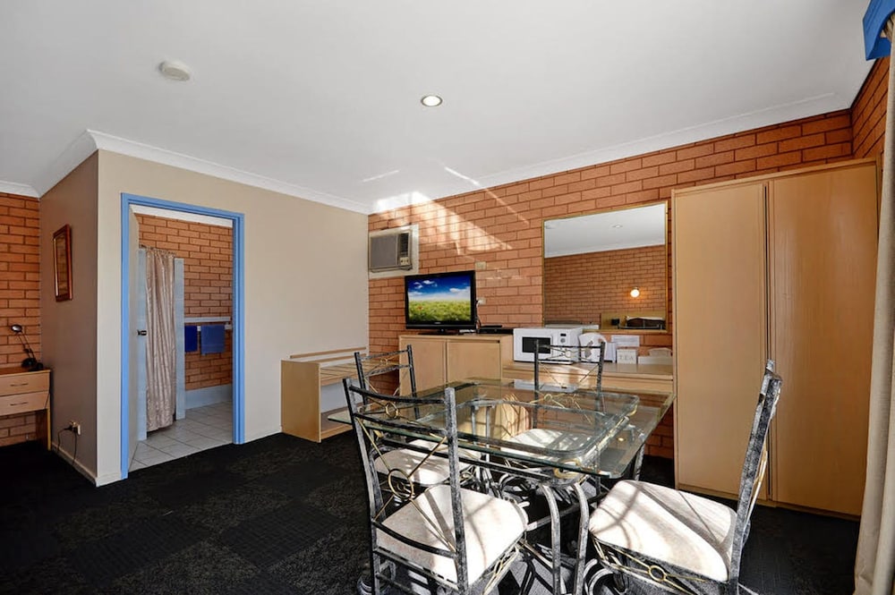 Executive Suite photo 3