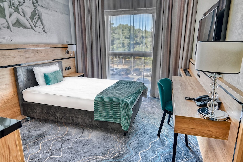 Classic Single Room