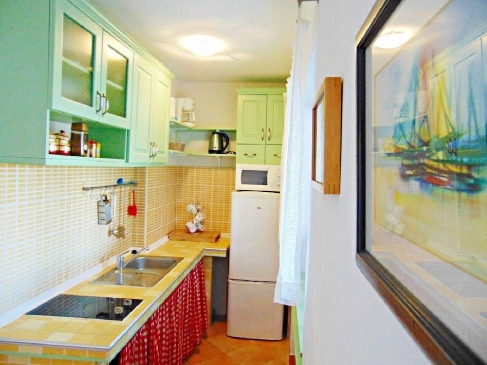 Apartment (Dino - 20m from the sea - A1(4+1))