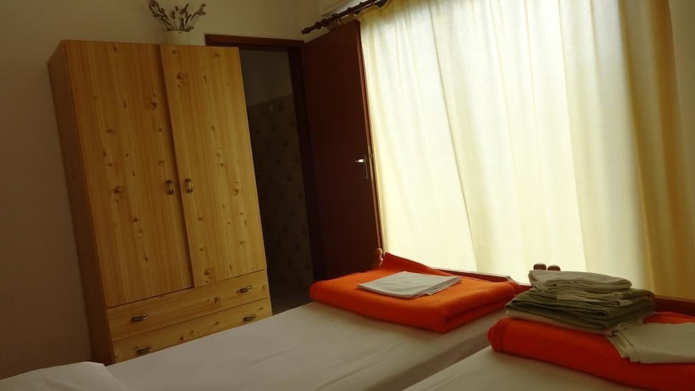 Twin Room, Mountain View photo 1