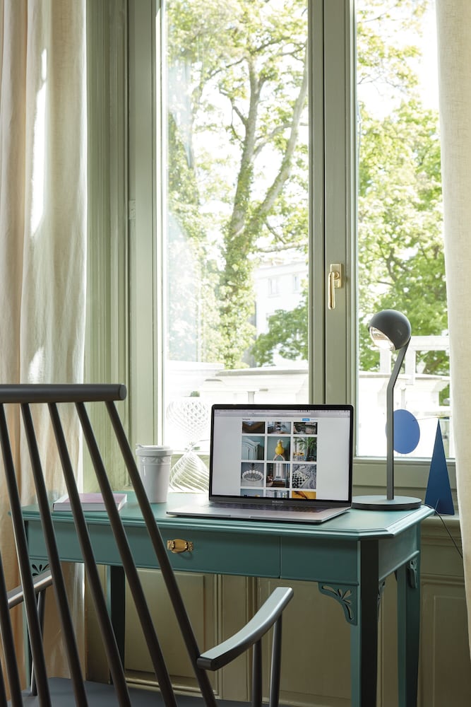 'large' studio