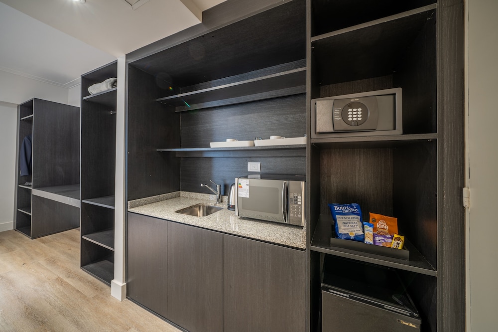 Superior Triple Room photo 2