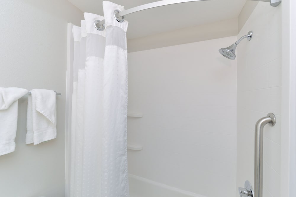 Suite, Multiple Beds - Photo 2
