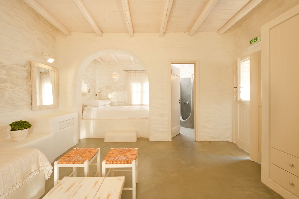 Traditional Triple Room - Photo 4