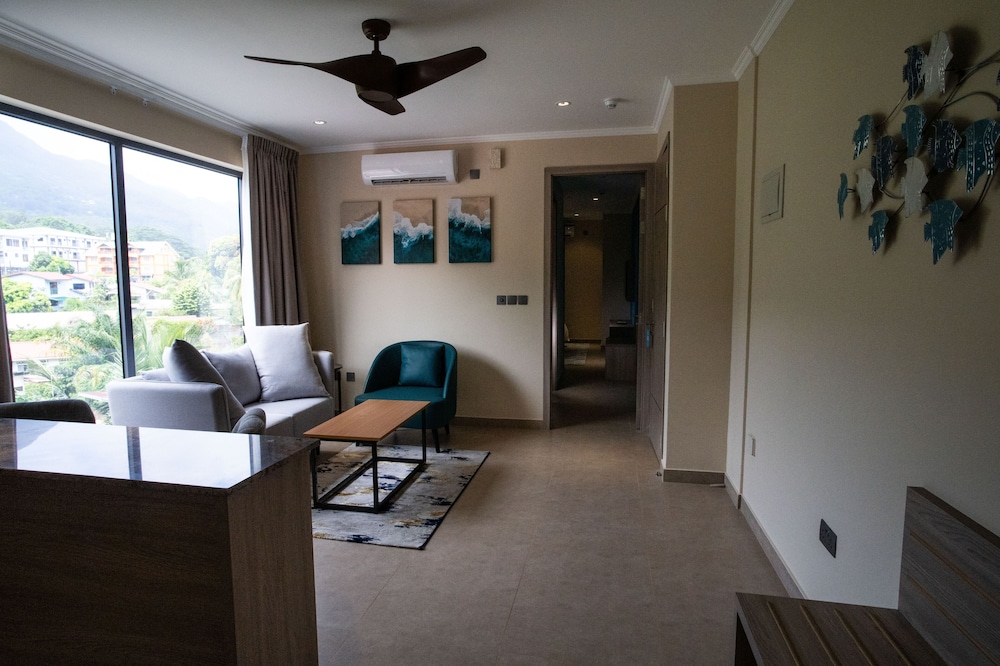 Double room with Balcony - Photo 4