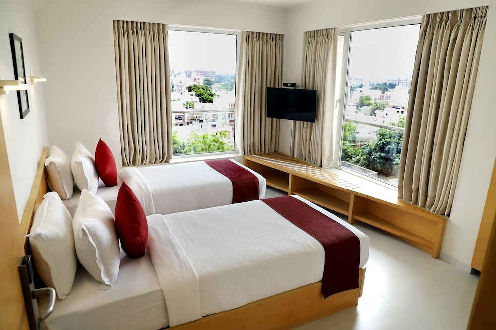 Corporate Suite photo 3