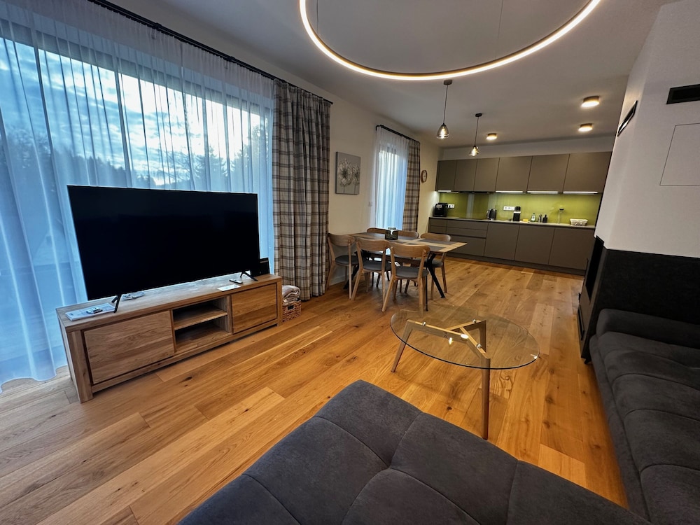Villa photo 1