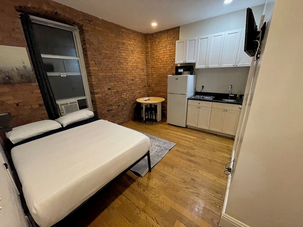 Family Apartment # 4 photo 3