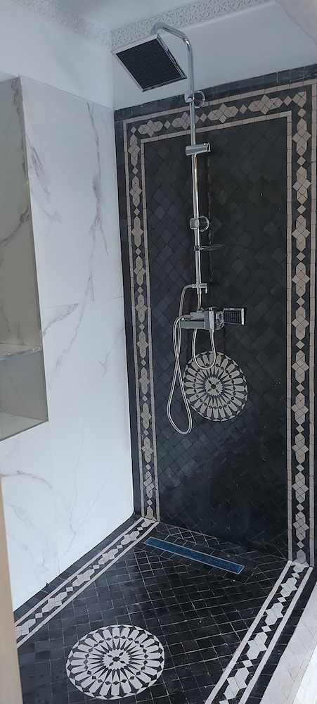 Superior Room - Photo 9