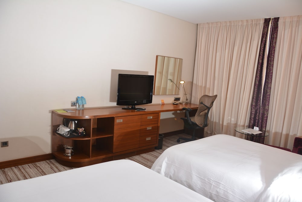 Family Room, 1 Queen Bed