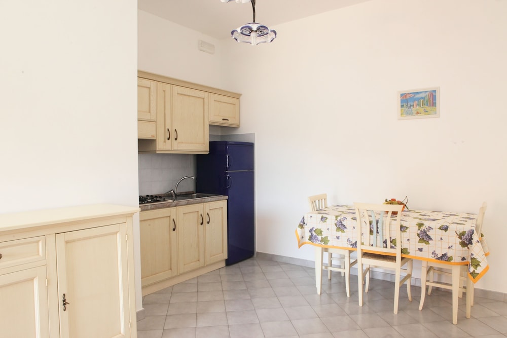 Standard Double Room - Photo 3