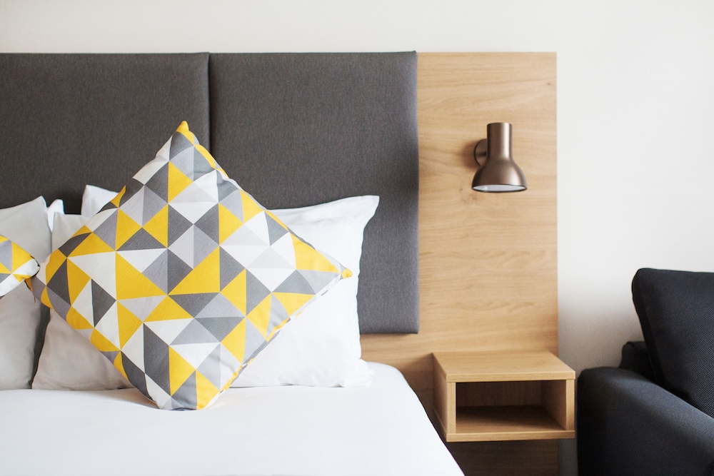Standard Room, 2 Twin Beds - Photo 2