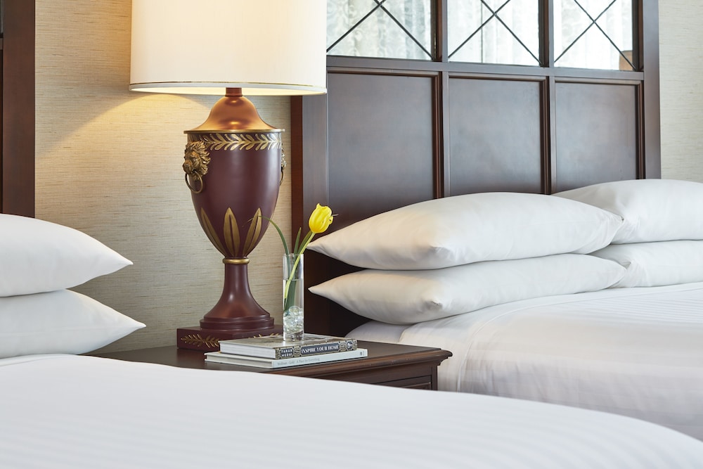 Deluxe Room, 2 Queen Beds - Photo 4