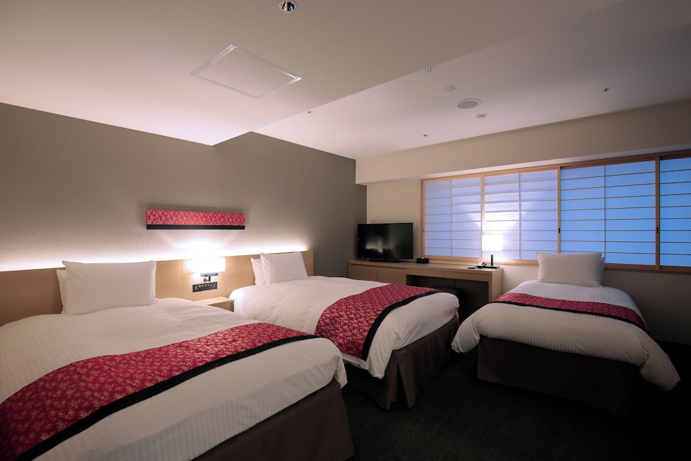 Universal Twin Room, Non Smoking photo 3