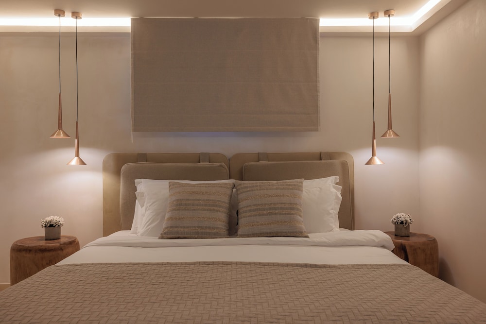 Family Suite, 2 Bedrooms, Private Pool - Photo 9