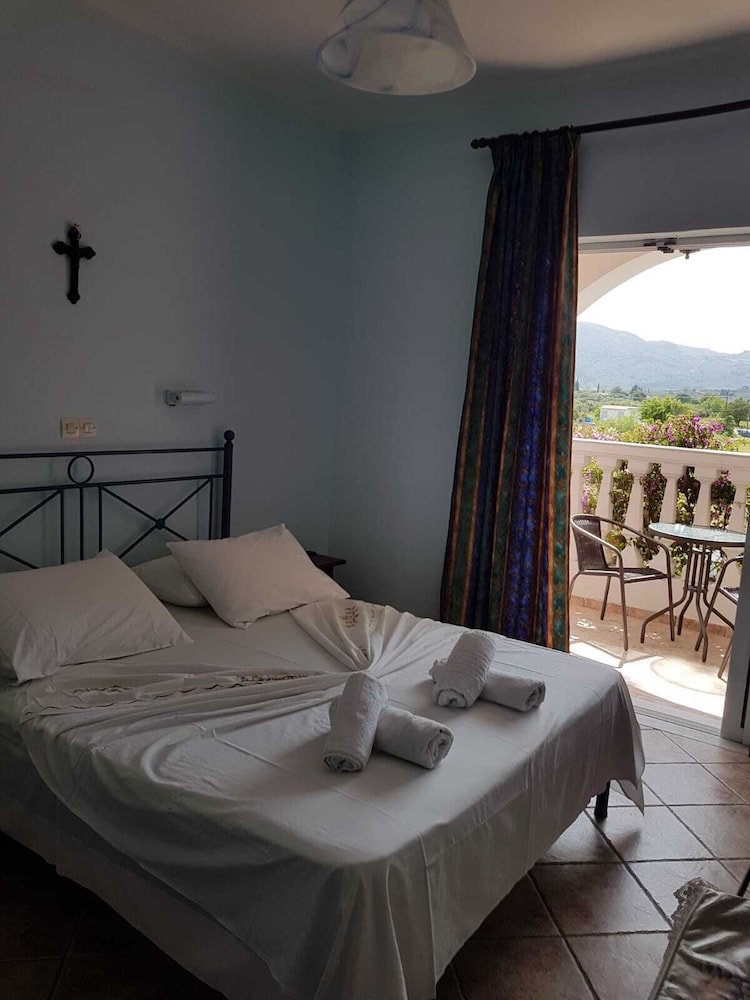 Double Room H
