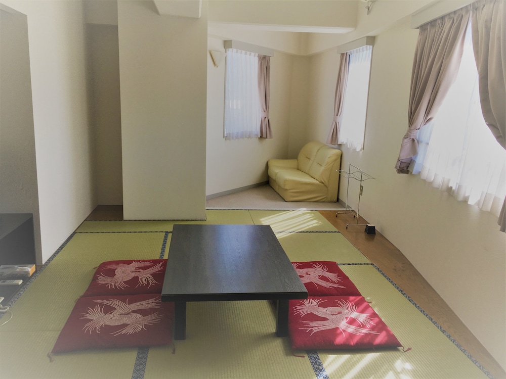 Standard Japanese Style Room photo 2