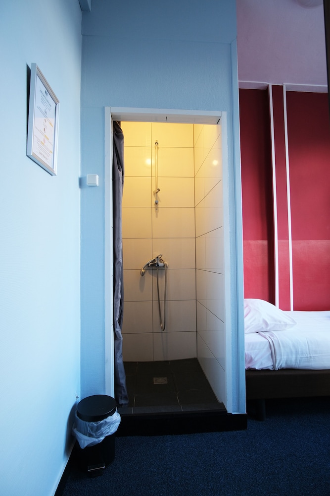Single Room, Private Bathroom (Balcony) photo 3