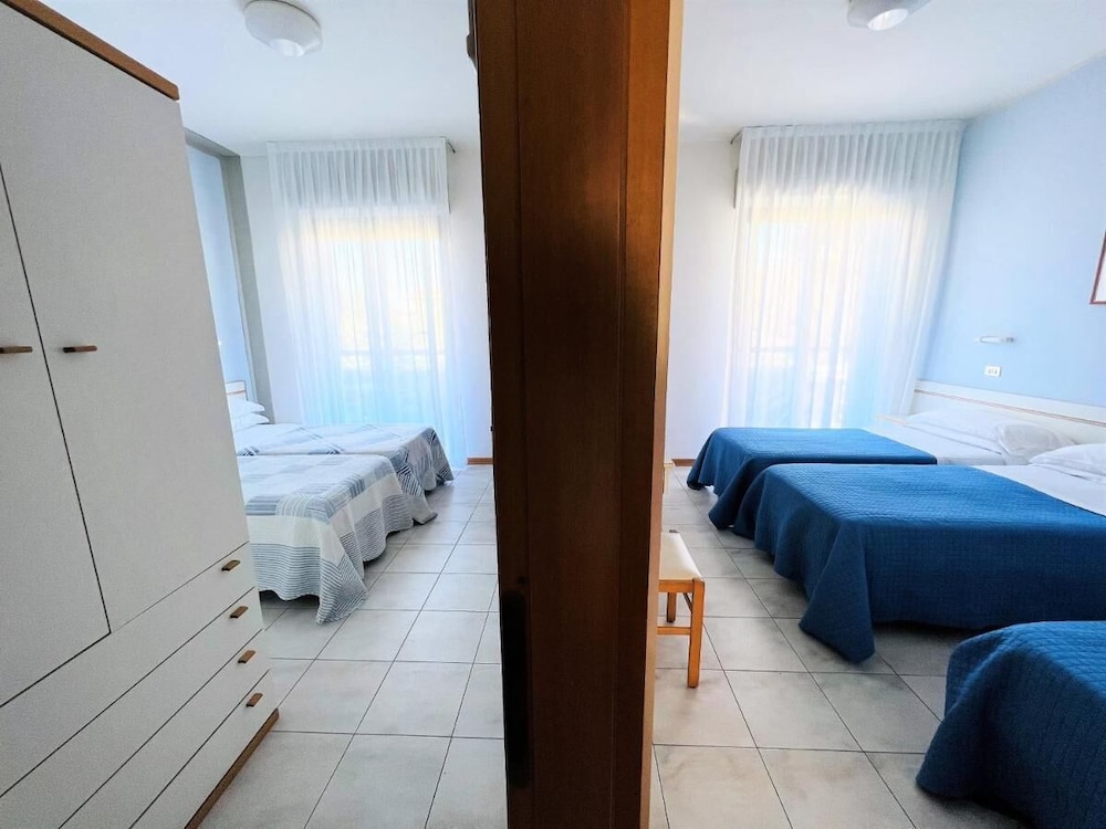 Superior Room, Balcony (Connecting rooms)