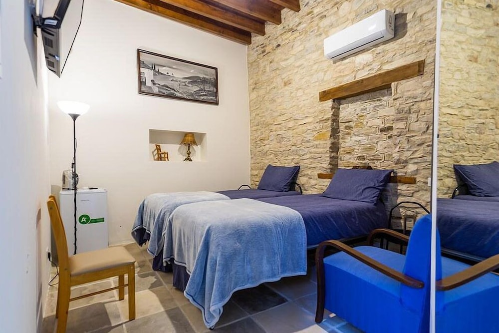 Basic Double or Twin Room