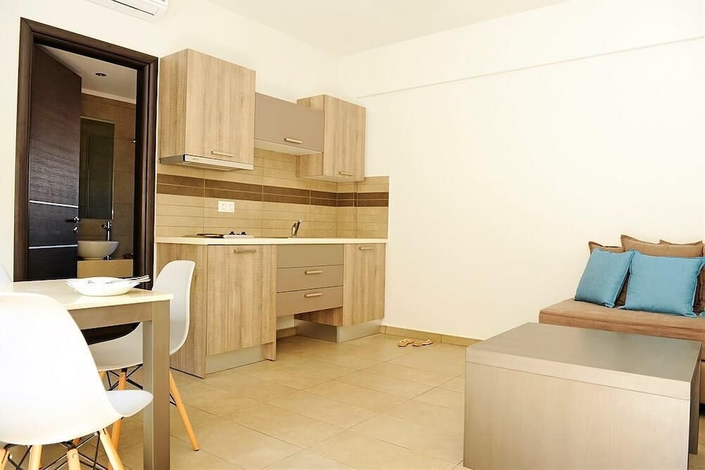 Superior Apartment - Photo 6