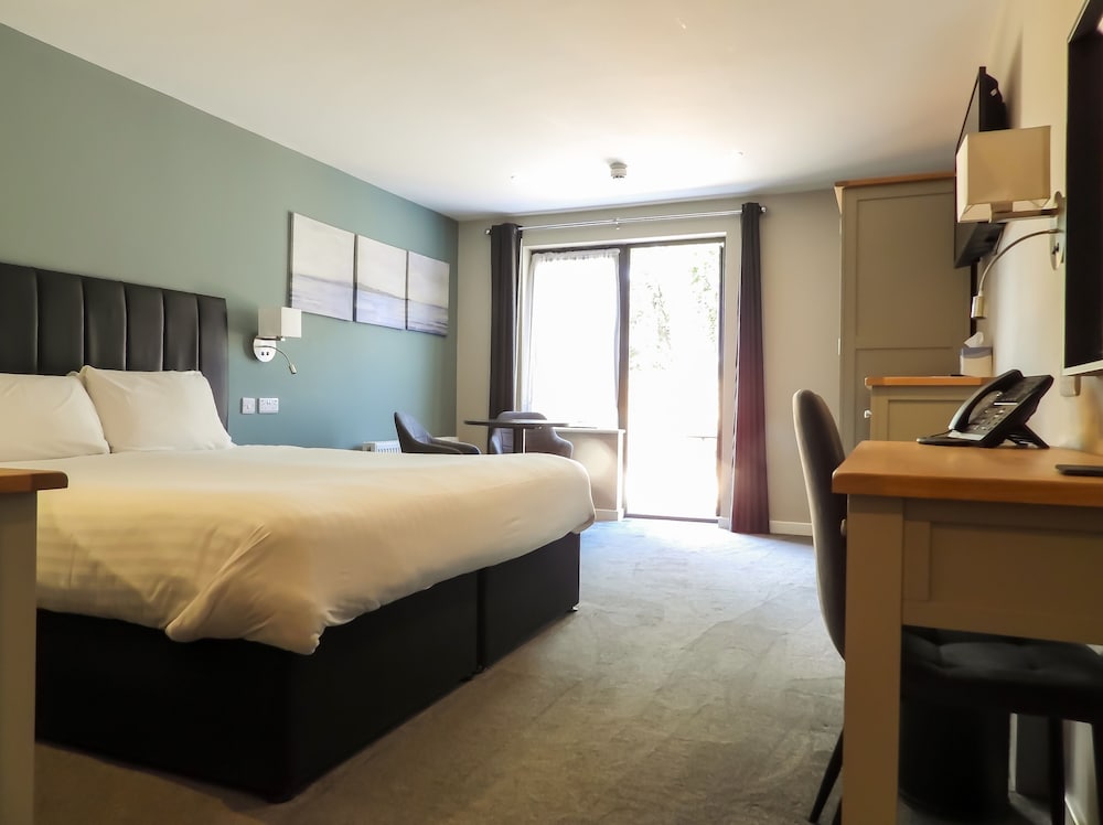Garden King Room